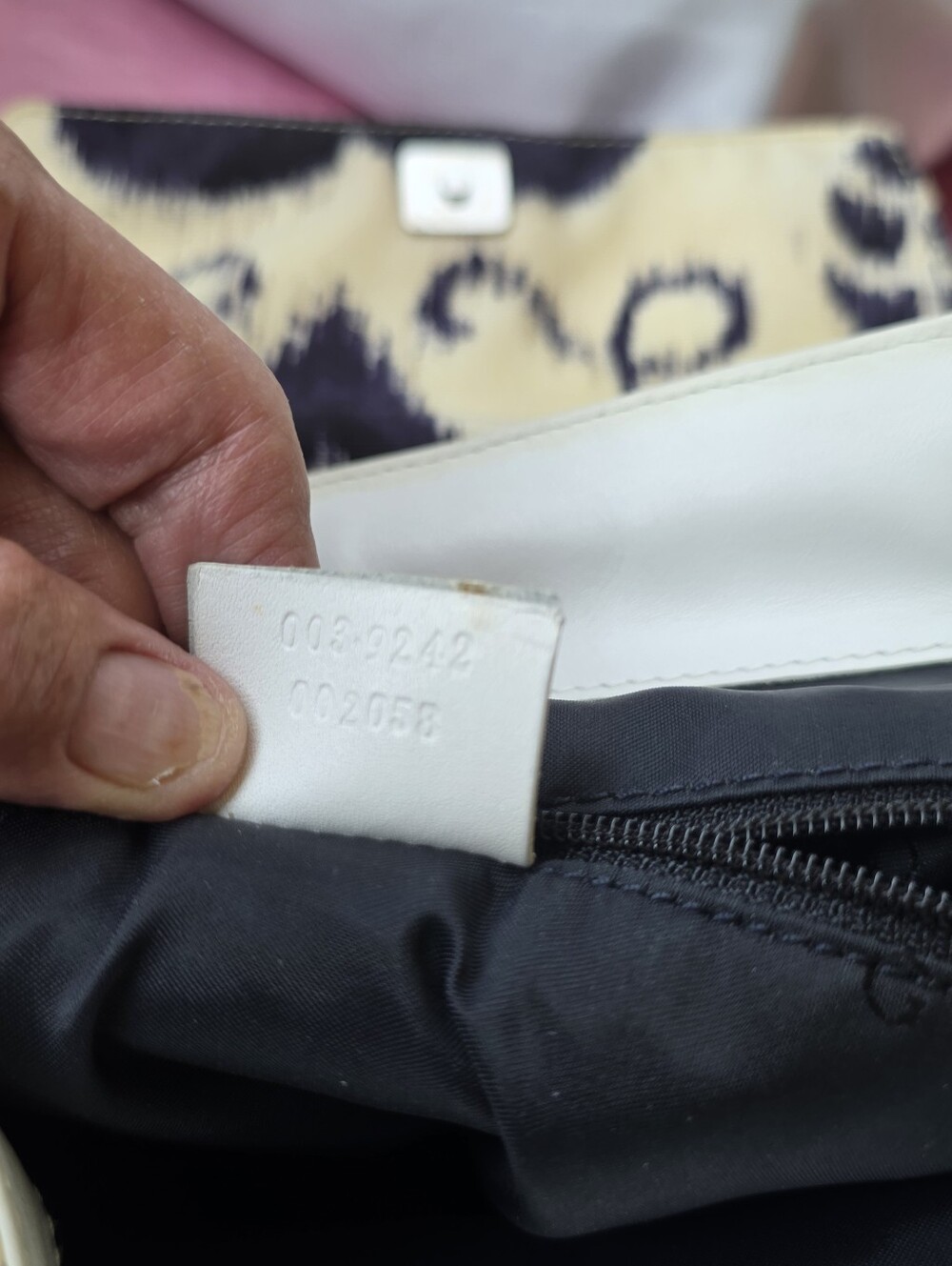 Gucci - Picture 7 of 16